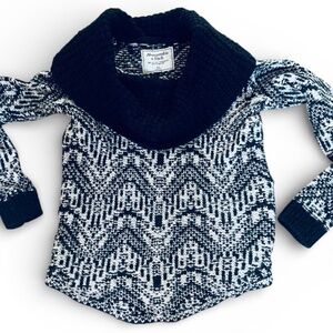 Abercrombie & Fitch Black White Off the Shoulder Sweater SZ S Wool Alpaca Blend